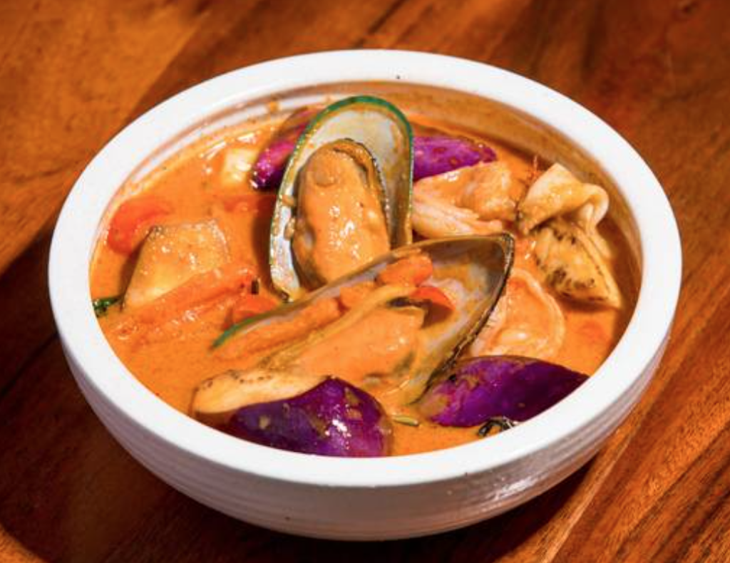 OSHA Thai Express - Mission | meal takeaway | 90 Charter Oak Ave, San Francisco, CA 94124, USA | 4155295659 OR +1 415-529-5659