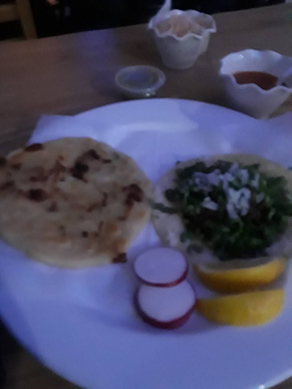 El Viejo Jhons | restaurant | 5603 5th Ave, Brooklyn, NY 11220, USA | 7185679444 OR +1 718-567-9444