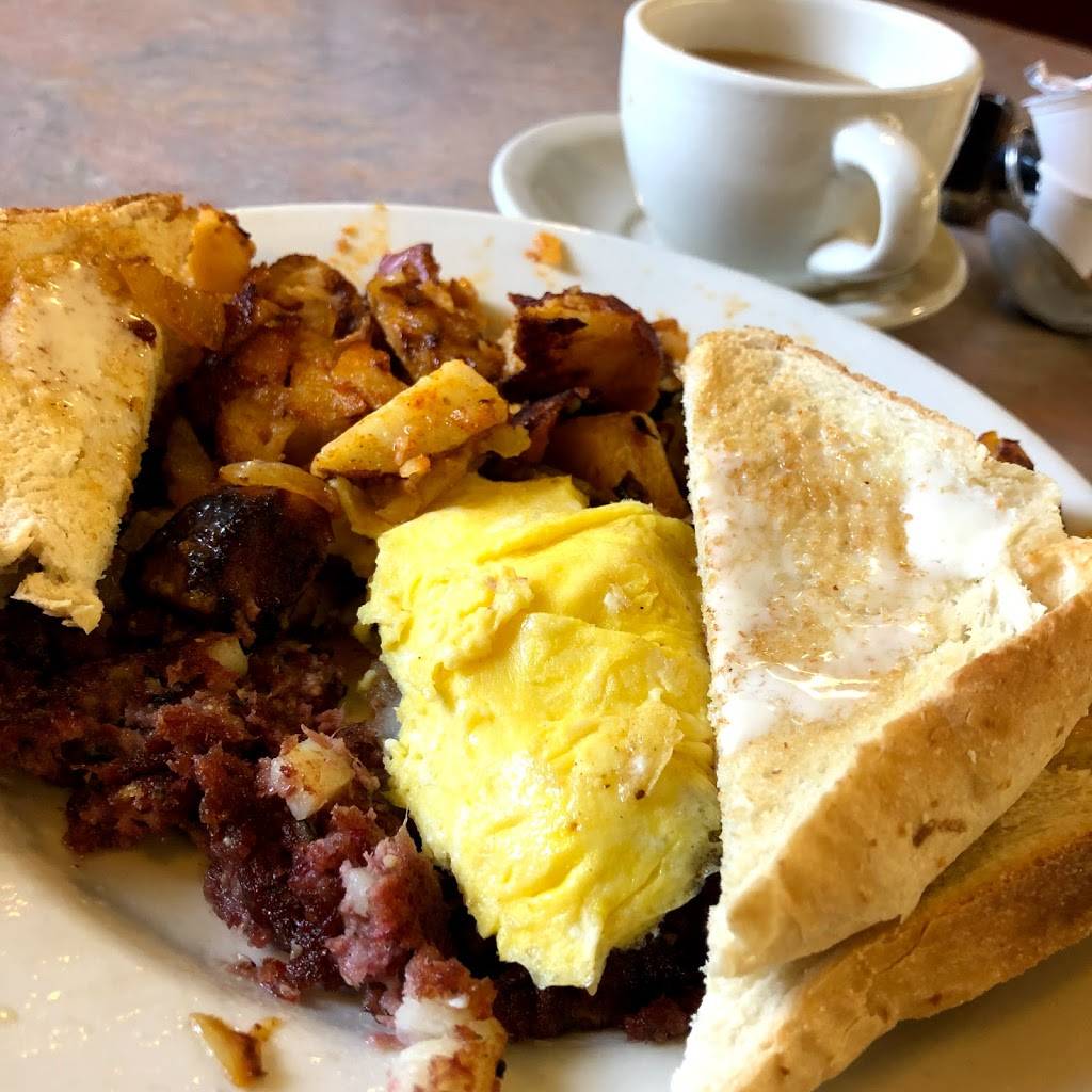 Olympos Diner | restaurant | 1130 E Main St, Meriden, CT 06450, USA | 2032355636 OR +1 203-235-5636