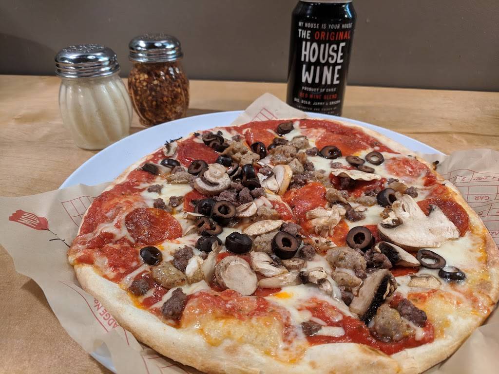 MOD Pizza | restaurant | 2000 El Camino Real #15, Santa Clara, CA 95050, USA | 6692922900 OR +1 669-292-2900