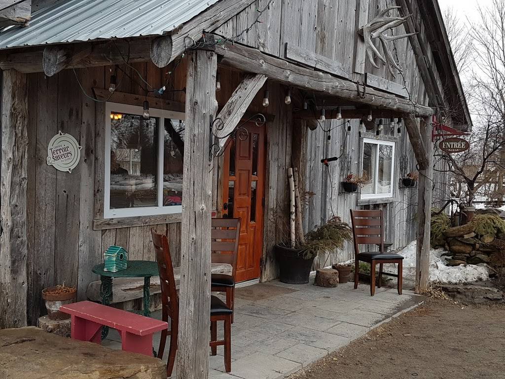 Table Champêtre Les Rondins | restaurant | 5885 Route Arthur Sauvé, Mirabel, QC J7N 2W4, Canada | 4502582467 OR +1 450-258-2467