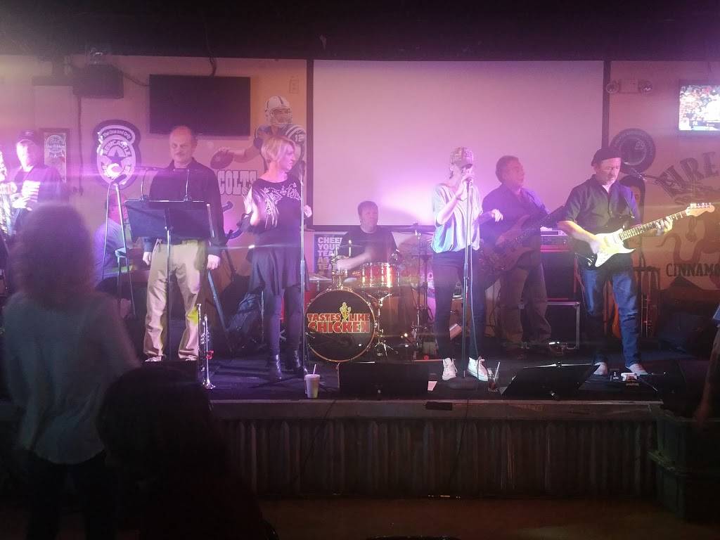 That Place Bar & Grill | restaurant | 8810 S Emerson Ave # 100, Indianapolis, IN 46237, USA | 3178887100 OR +1 317-888-7100