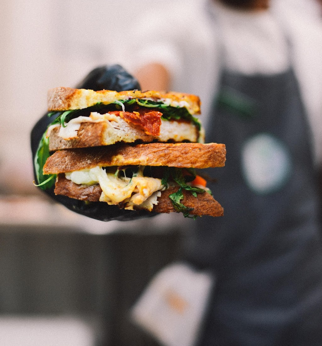 7323 Chicago Café | restaurant | 6600 S Woodlawn Ave, Chicago, IL 60637, USA | 3129125776 OR +1 312-912-5776