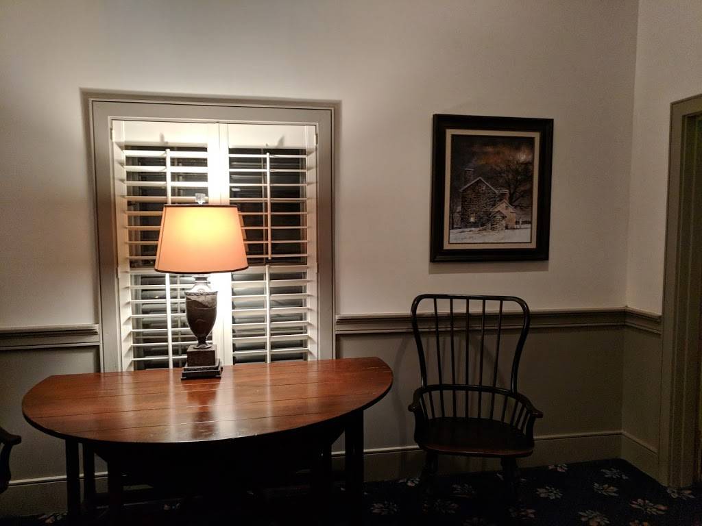 Revere Tavern | restaurant | 3063 Lincoln Hwy, Paradise, PA 17562, USA | 7176878601 OR +1 717-687-8601