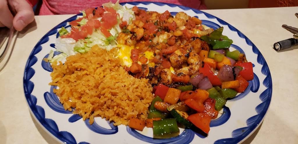 Taco Amigo | restaurant | 2104 Silvernail Rd, Pewaukee, WI 53072, USA | 2625440104 OR +1 262-544-0104