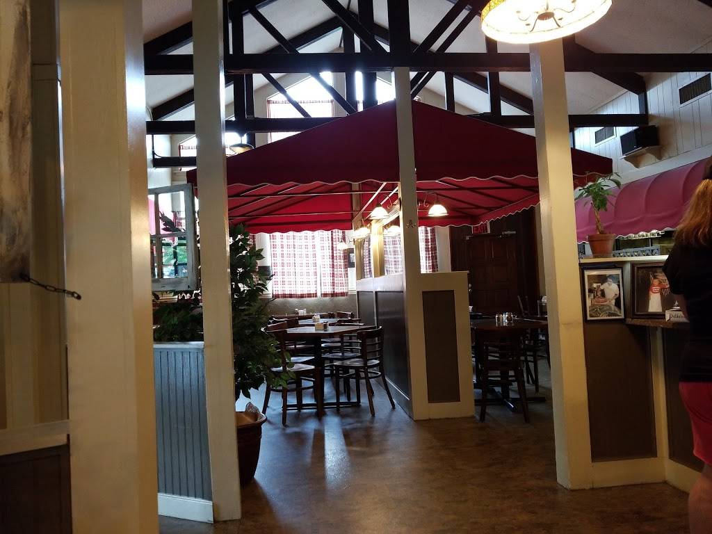 Iannuccis Pizzeria & Italian Restaurant | restaurant | 1508 Asheville Hwy, Hendersonville, NC 28791, USA | 8286934300 OR +1 828-693-4300