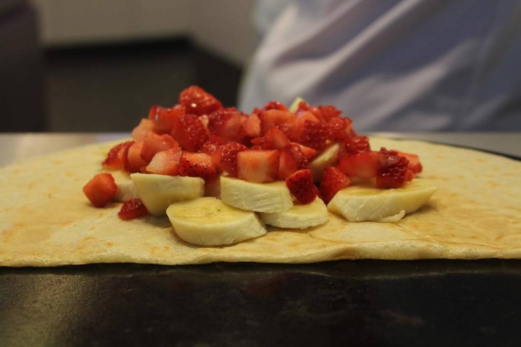 Crepe Delicious | restaurant | 1 Bass Pro Mills Dr, Concord, ON L4K 5W4, Canada | 2895970886 OR +1 289-597-0886