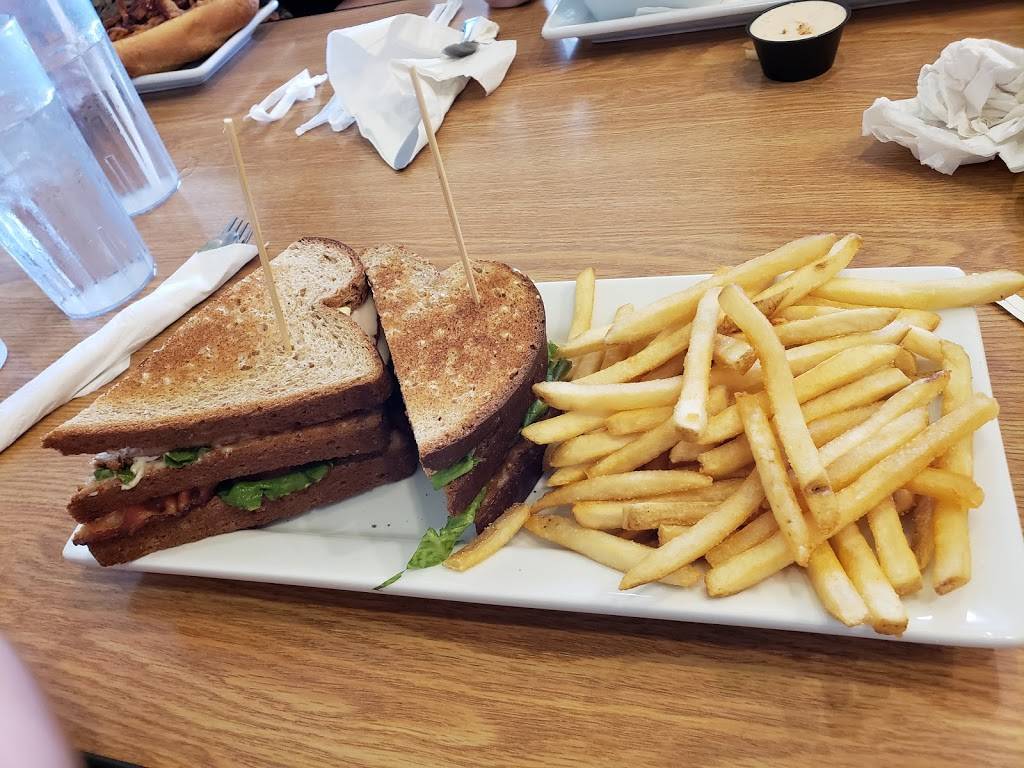 Perkins Restaurant & Bakery | restaurant | 3A Gateway Blvd S, Savannah, GA 31419, USA | 9129610424 OR +1 912-961-0424