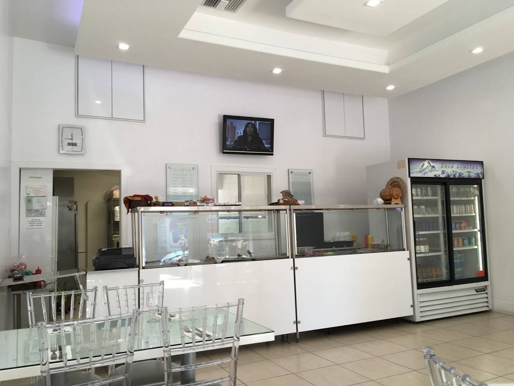 Lorys Restaurant | restaurant | 4963 Sunset Blvd, Los Angeles, CA 90027, USA | 3236669631 OR +1 323-666-9631