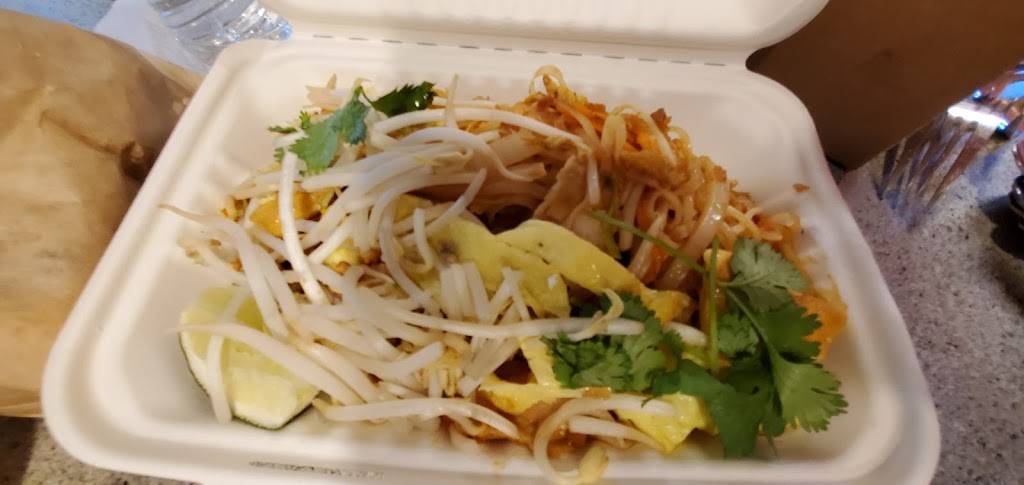 Sweet Basil | restaurant | 6509 S 27th St Suite B, Franklin, WI 53132, USA | 4143014126 OR +1 414-301-4126