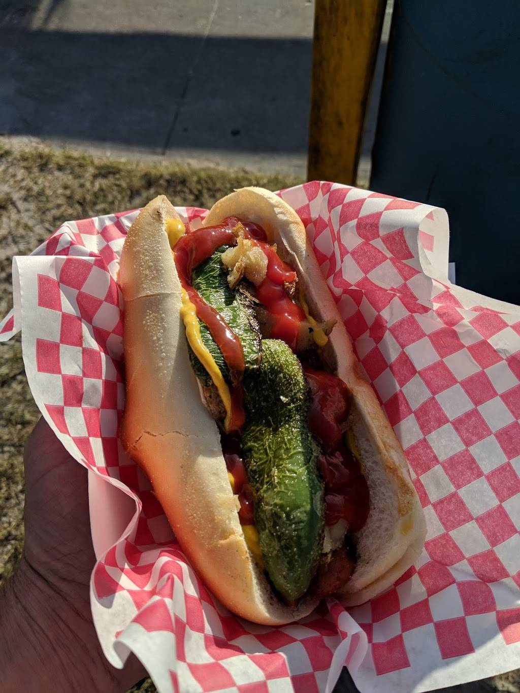 Paradise Treats | meal takeaway | 2301 N Hwy A1A, Indialantic, FL 32903, USA | 3212105716 OR +1 321-210-5716