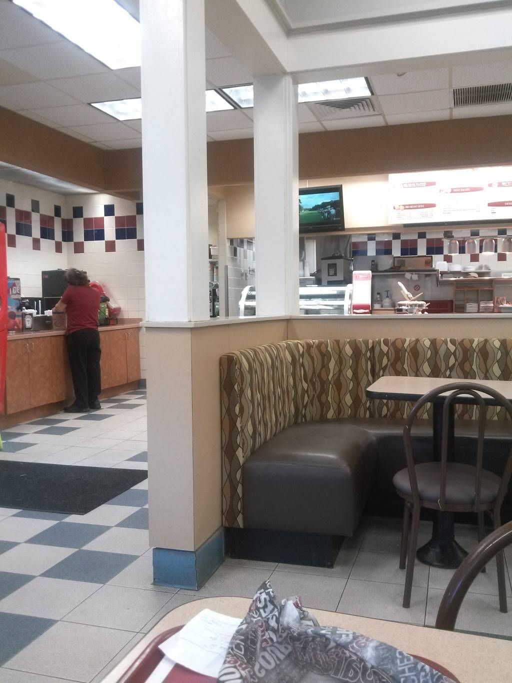 Duchess of Danbury | restaurant | 104 Mill Plain Rd, Danbury, CT 06811, USA | 2037437611 OR +1 203-743-7611