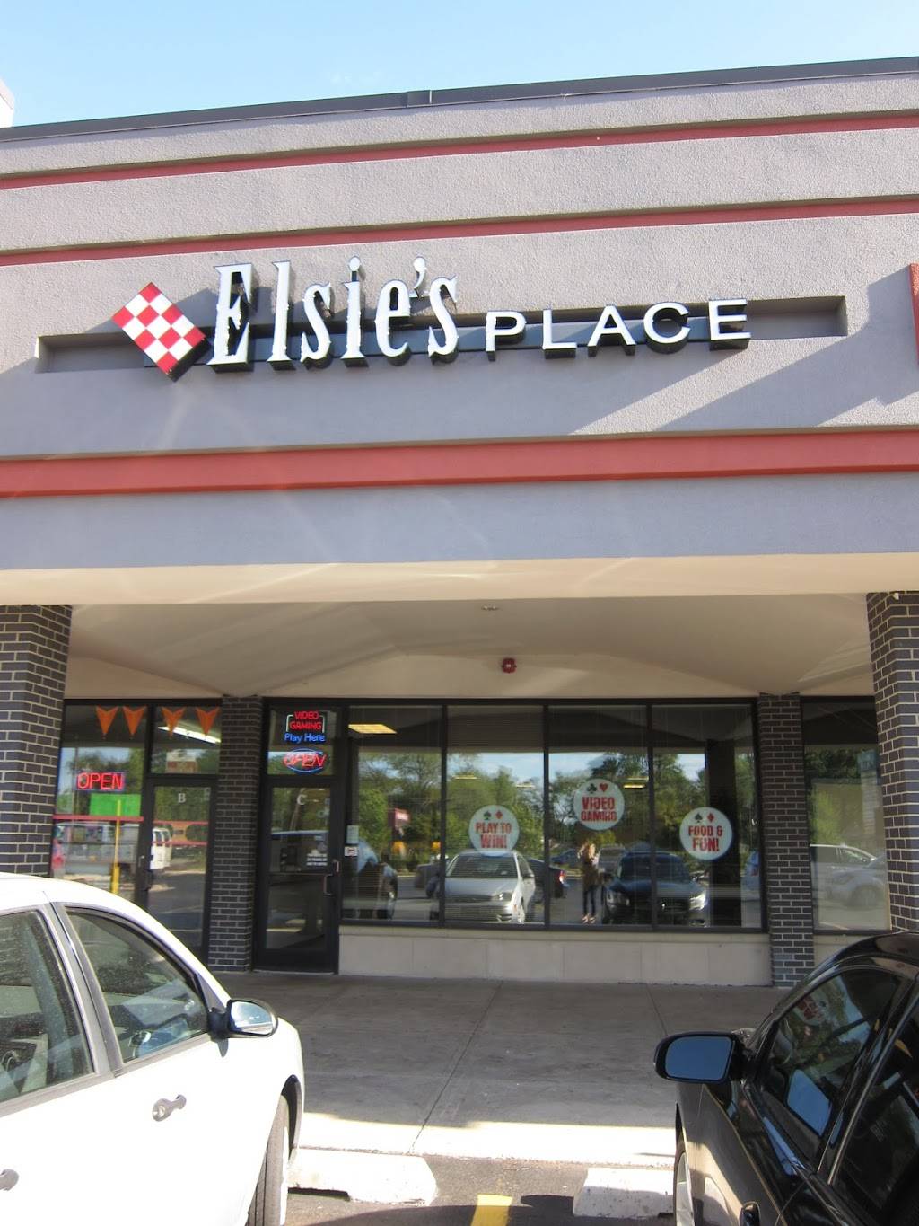 Elsies Place | cafe | 5555 St Charles Rd, Berkeley, IL 60163, USA | 7084015980 OR +1 708-401-5980