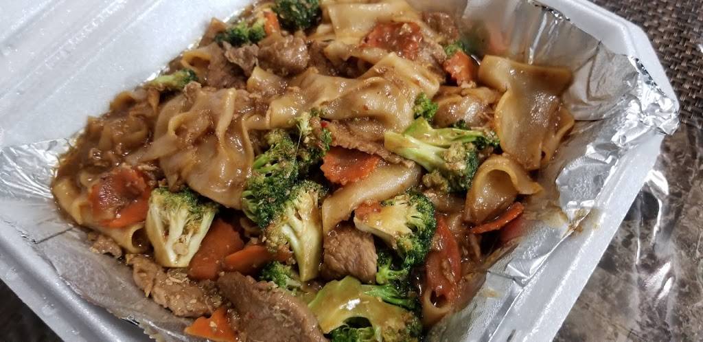 Basil Thai | restaurant | 2318 SW 336th St, Federal Way, WA 98023, USA | 2535178146 OR +1 253-517-8146