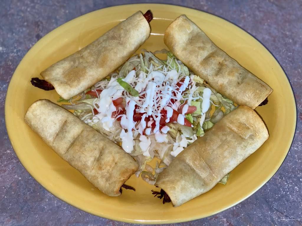 Taqueria Los Compas | restaurant | 125 E Central Ave, Carthage, MO 64836, USA | 4173135040 OR +1 417-313-5040