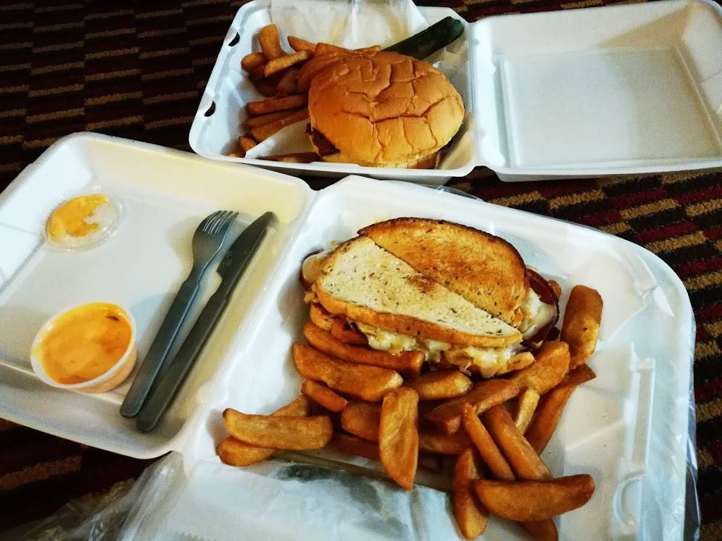 Liberty Pizza | meal takeaway | 3106, 200 S Main St Route 11, Syracuse, NY 13212, USA | 3154520011 OR +1 315-452-0011