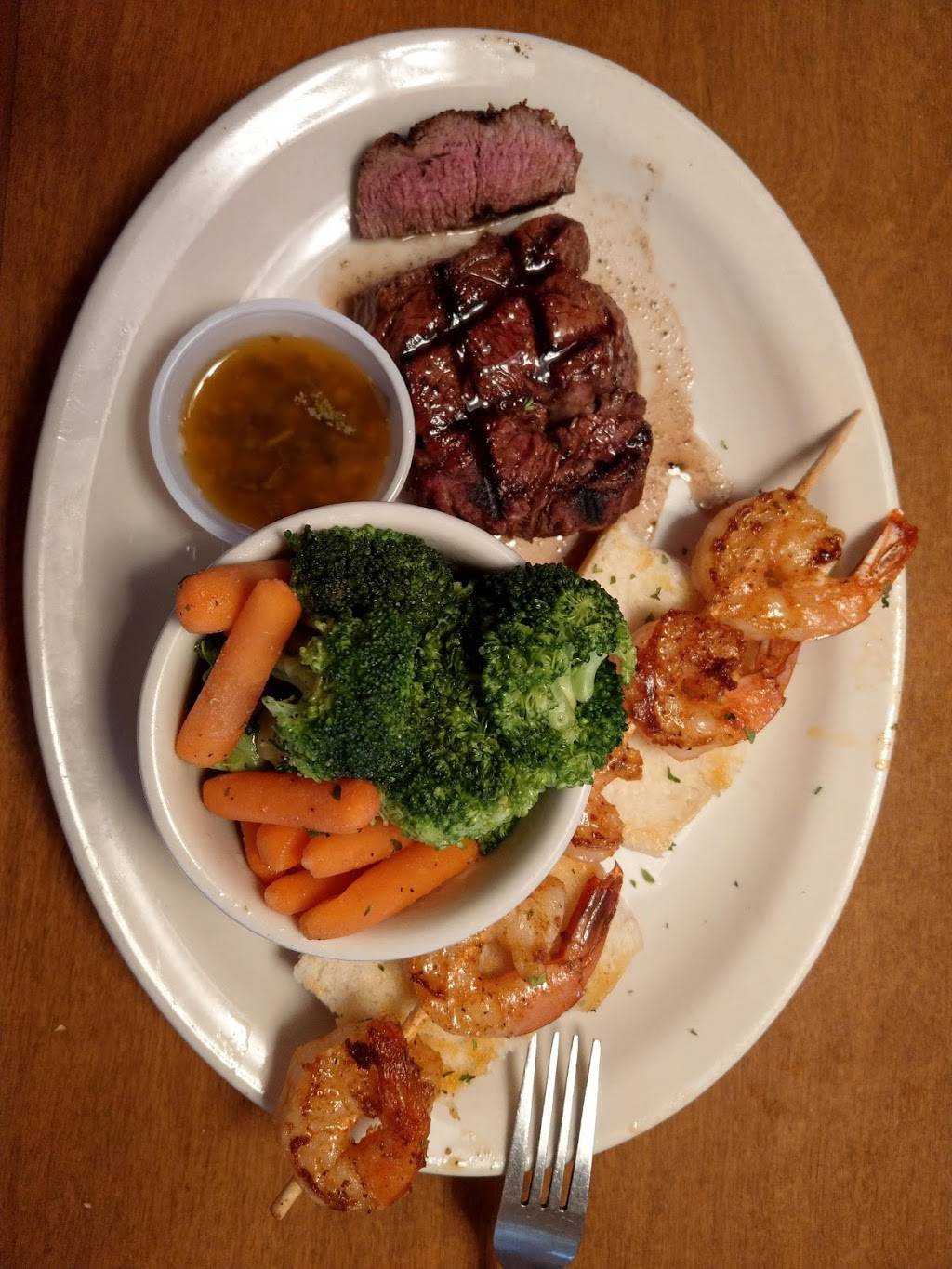 Texas Roadhouse | restaurant | 2351 Clover Basin Dr, Longmont, CO 80503, USA | 3037741491 OR +1 303-774-1491