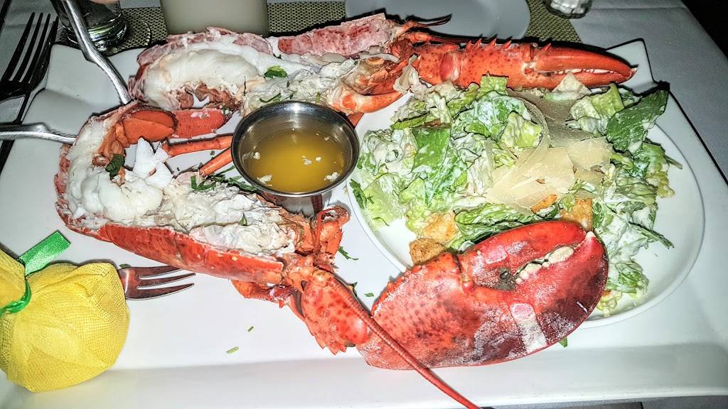 The Pelican Cafe | restaurant | 826 Ocean Dr, Miami Beach, FL 33139, USA | 3056731000 OR +1 305-673-1000