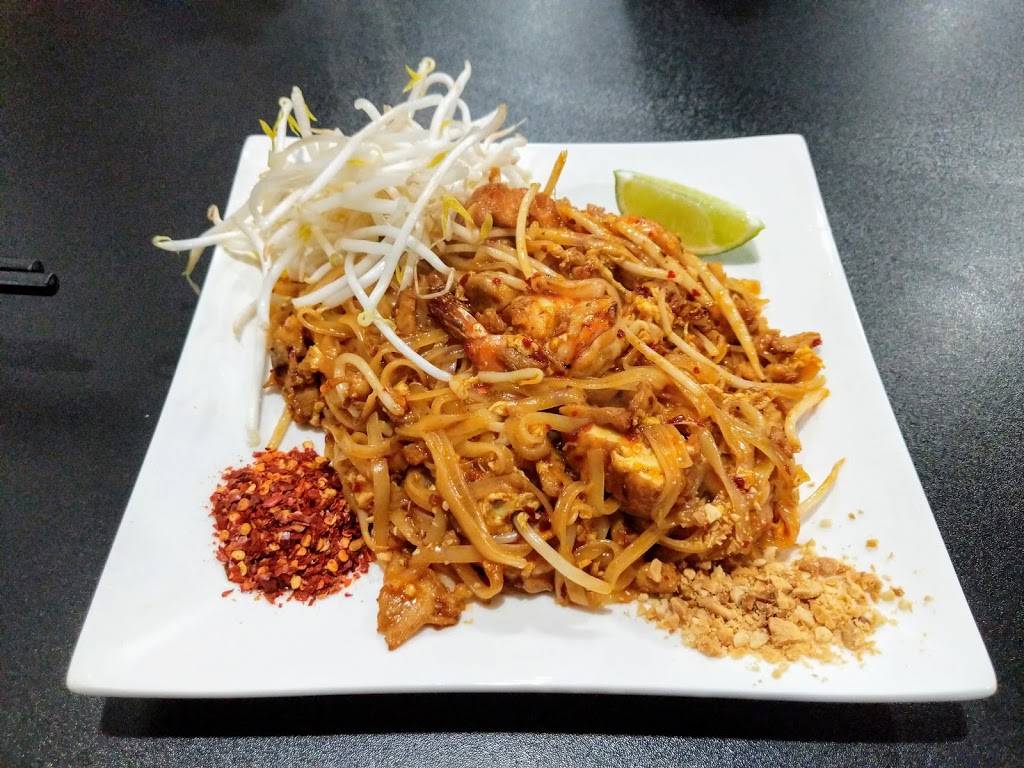 Pho Luc Lac | restaurant | 1705 Branham Ln b3, San Jose, CA 95118, USA | 4085203453 OR +1 408-520-3453