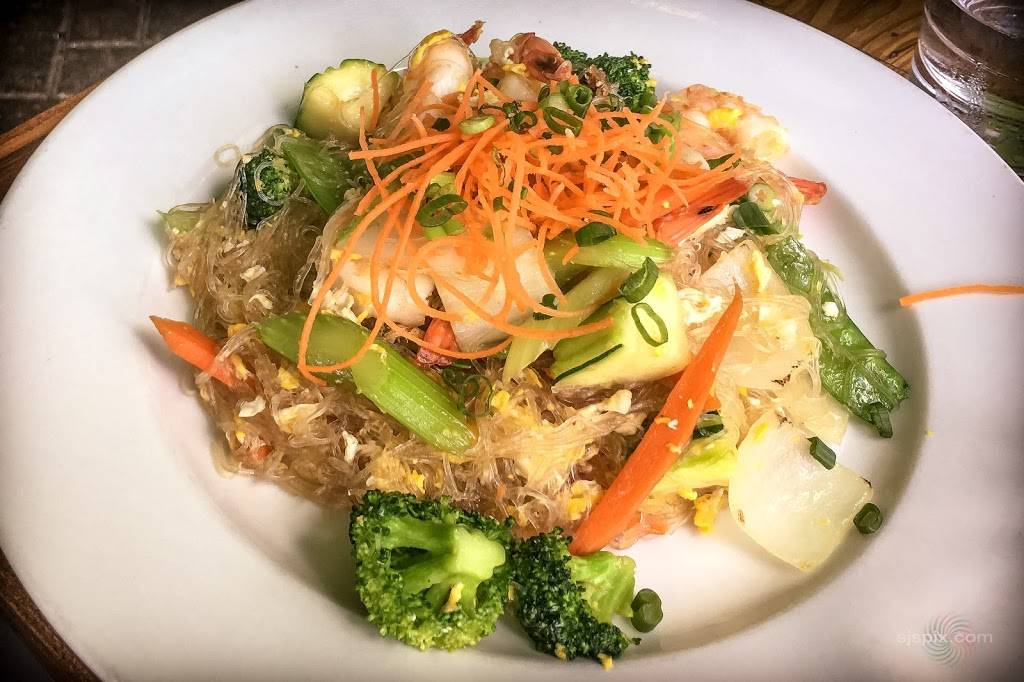 Lemongrass Asian Bistro | restaurant | 420 E Atlantic Ave, Delray Beach, FL 33483, USA | 5612785050 OR +1 561-278-5050