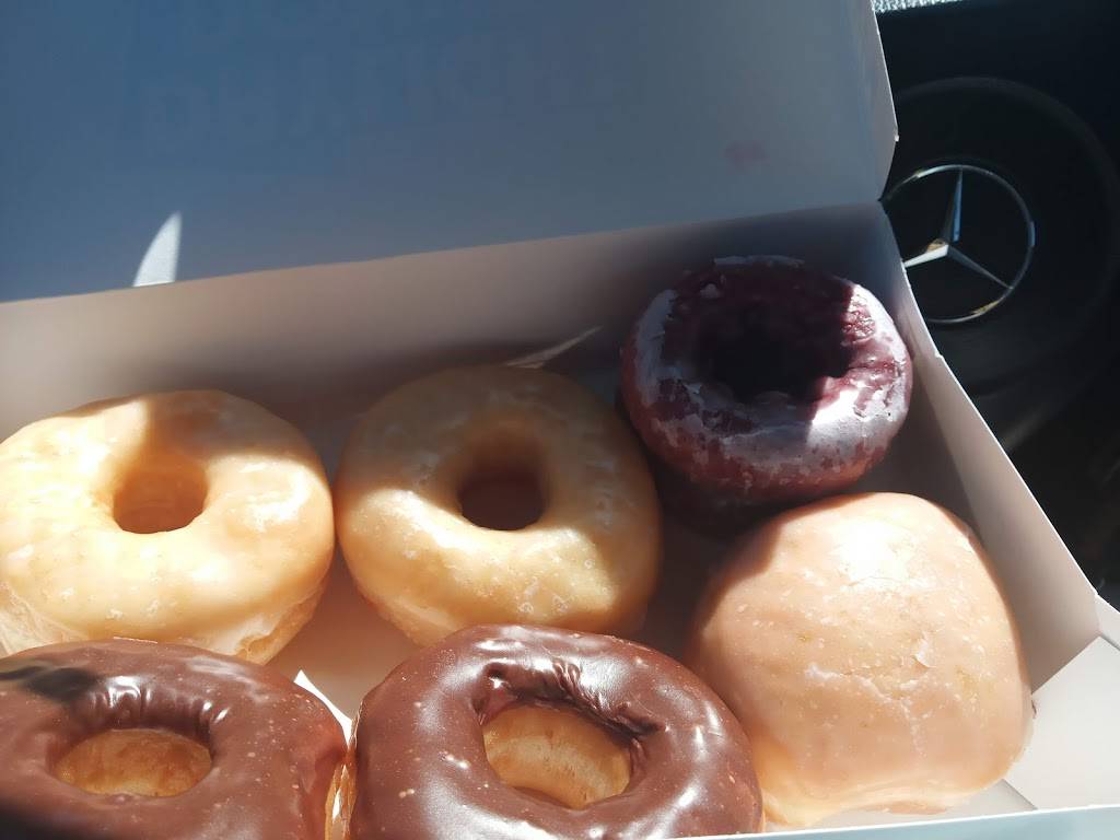 Daylight Donuts | bakery | 1521 Pinson Valley Pkwy, Birmingham, AL 35217, USA | 2057696003 OR +1 205-769-6003