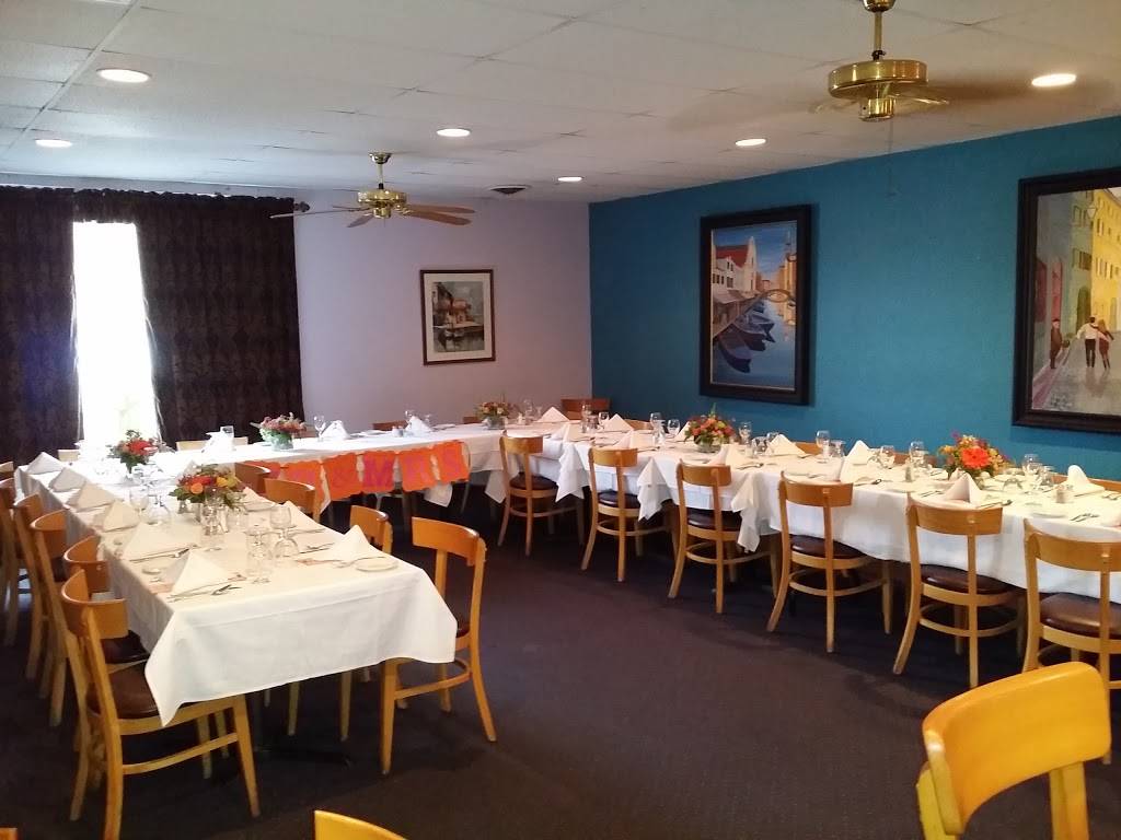 Pauls Fine Italian Dining | restaurant | 3443 Robinhood Rd Suite B, Winston-Salem, NC 27106, USA | 3367682645 OR +1 336-768-2645