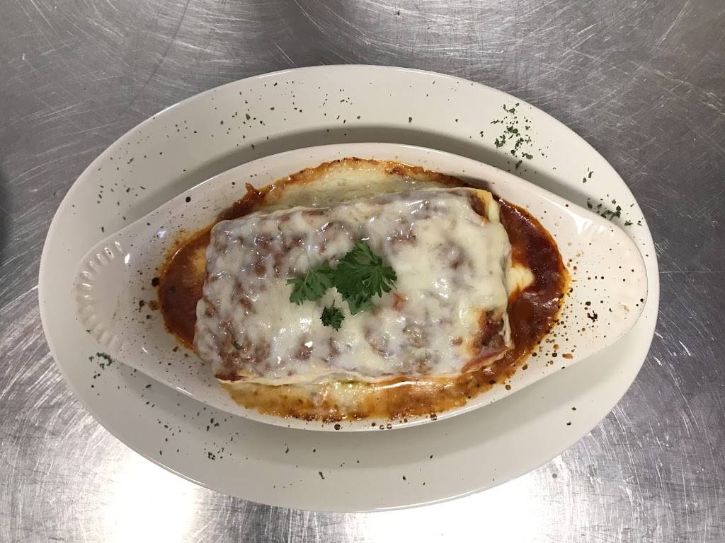 Olive’s Ti-Pi Pizzeria | restaurant | 24 Wayne Ave, Ticonderoga, NY 12883, USA | 5185035084 OR +1 518-503-5084