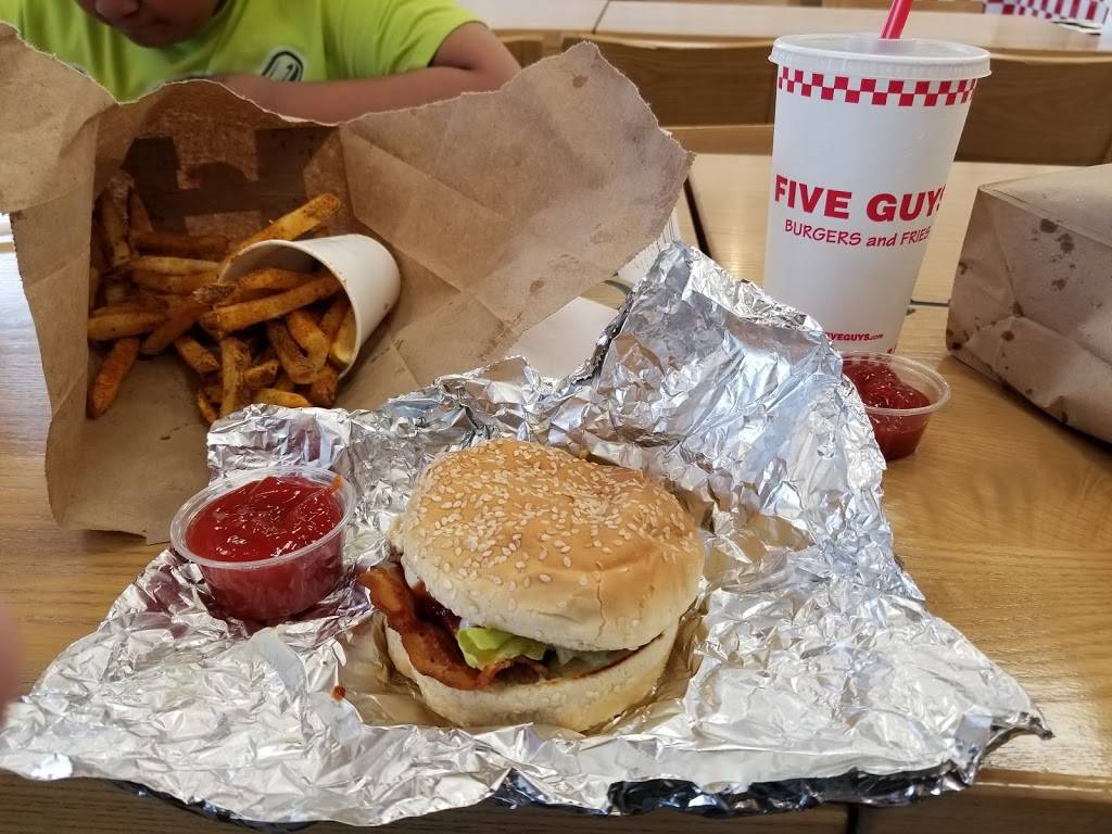 Five Guys | meal takeaway | 1029 Freeport Rd, Pittsburgh, PA 15238, USA | 4127815590 OR +1 412-781-5590