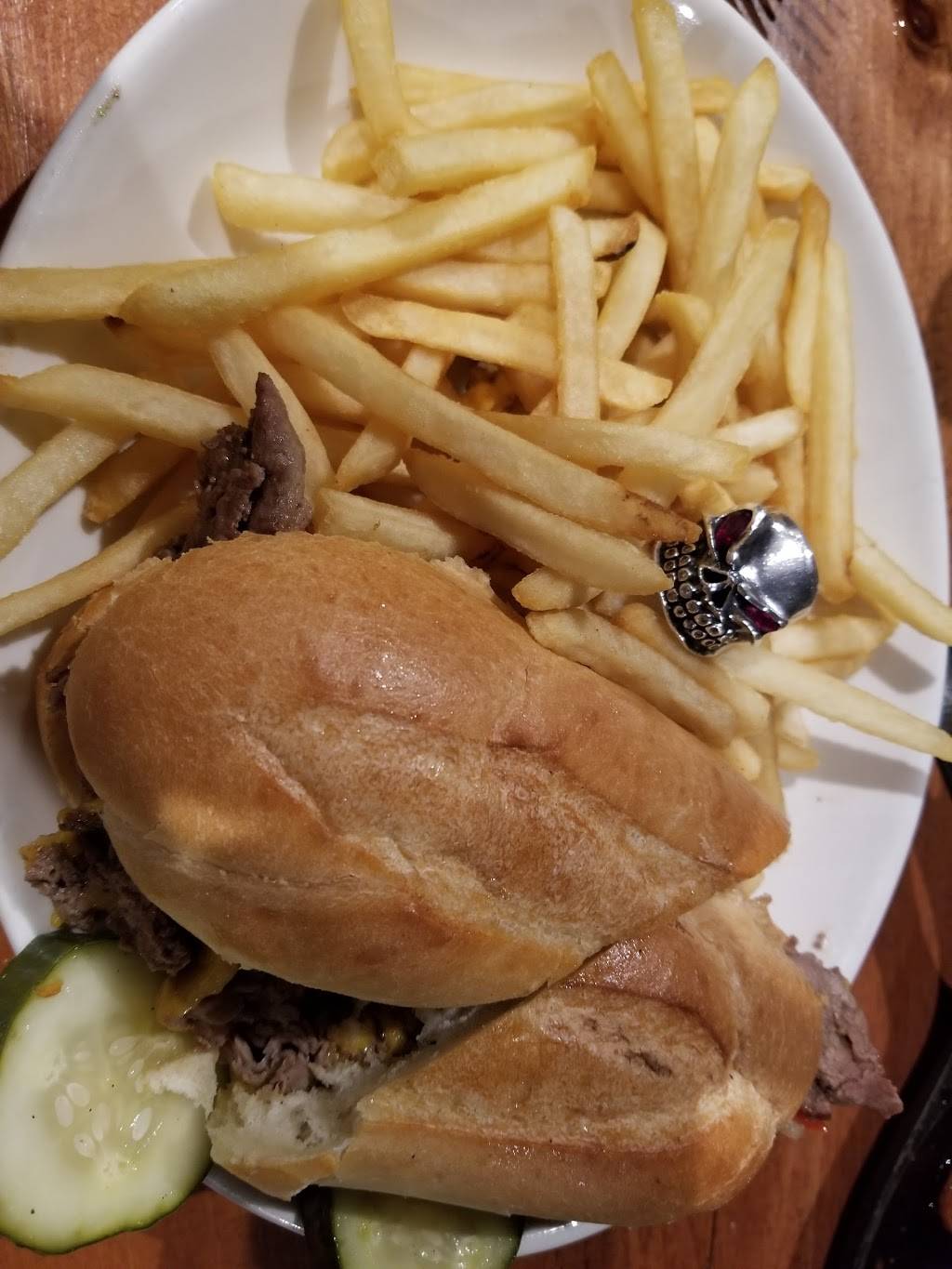 Sweet Onion Brewhouse | restaurant | 28 N Main St, Florida, NY 10921, USA | 8456512337 OR +1 845-651-2337