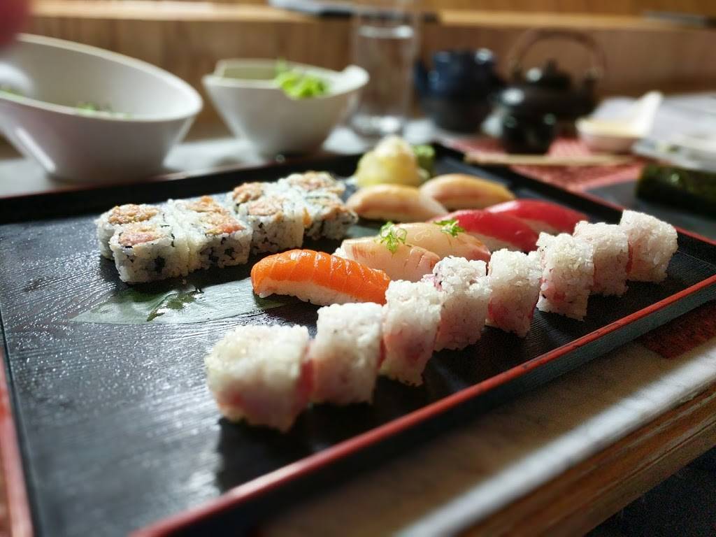 Hana Traditional Japanese Cuisine | restaurant | 14 Haven Ave, Port Washington, NY 11050, USA | 5168834262 OR +1 516-883-4262