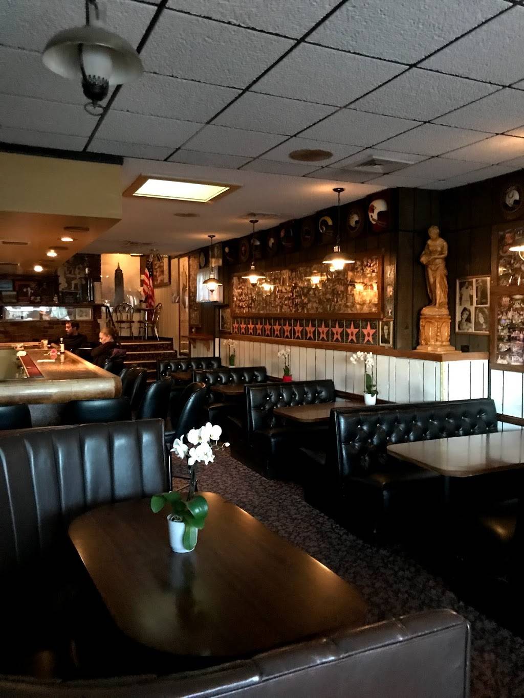 Enzos End Pizzeria | meal delivery | 3424 E Colfax Ave, Denver, CO 80220, USA | 3033554700 OR +1 303-355-4700