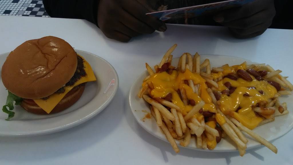 Steak n Shake | restaurant | 5360 N Keystone Ave, Indianapolis, IN 46220, USA | 3172518320 OR +1 317-251-8320