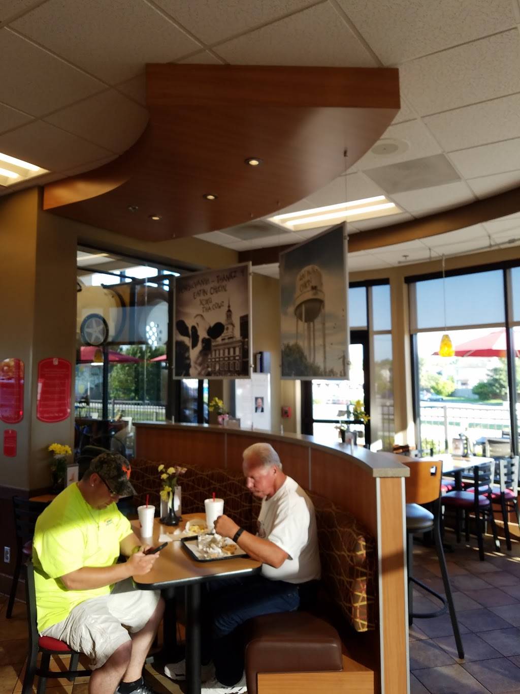 Chick-fil-A | restaurant | 340 Eisenhower Dr, Hanover, PA 17331, USA | 7176302775 OR +1 717-630-2775