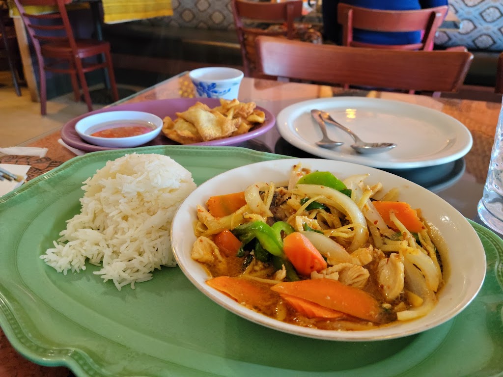 Tara Thai Restaurant | restaurant | 34 Bell Rock Plaza, Sedona, AZ 86351, USA | 9282849167 OR +1 928-284-9167