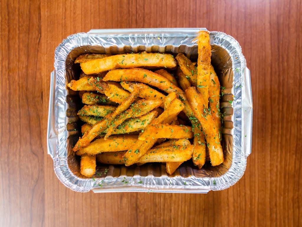 The Halal Hut | restaurant | 1327 Middle Country Rd Suite B, Centereach, NY 11720, USA | 6318466522 OR +1 631-846-6522