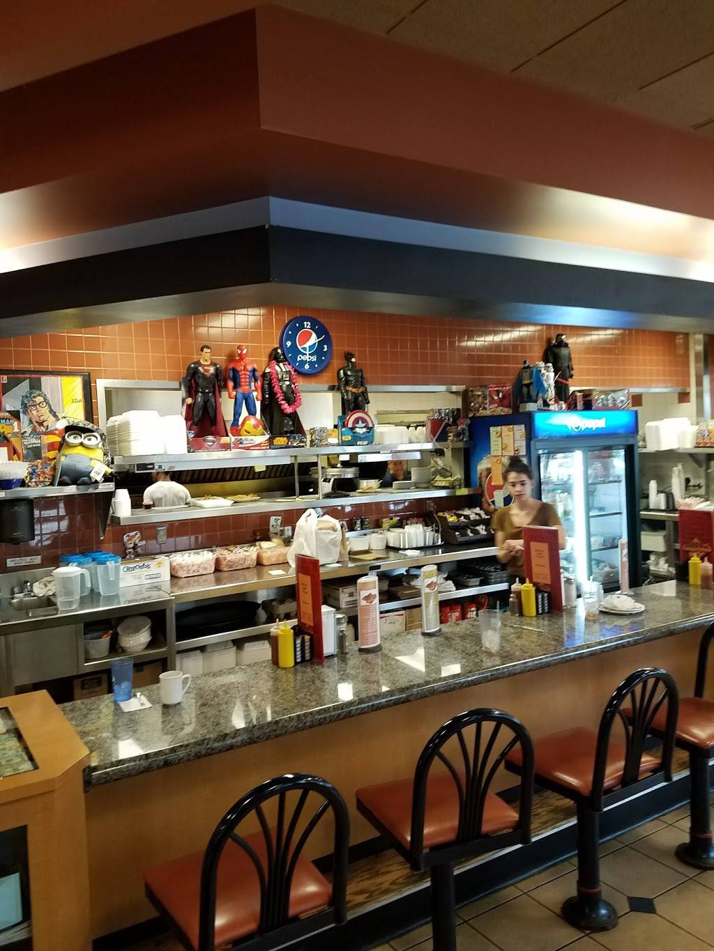 Gus Mt. Clemens Coney Island | restaurant | 55 N Main St, Mt Clemens, MI 48043, USA | 5864636750 OR +1 586-463-6750