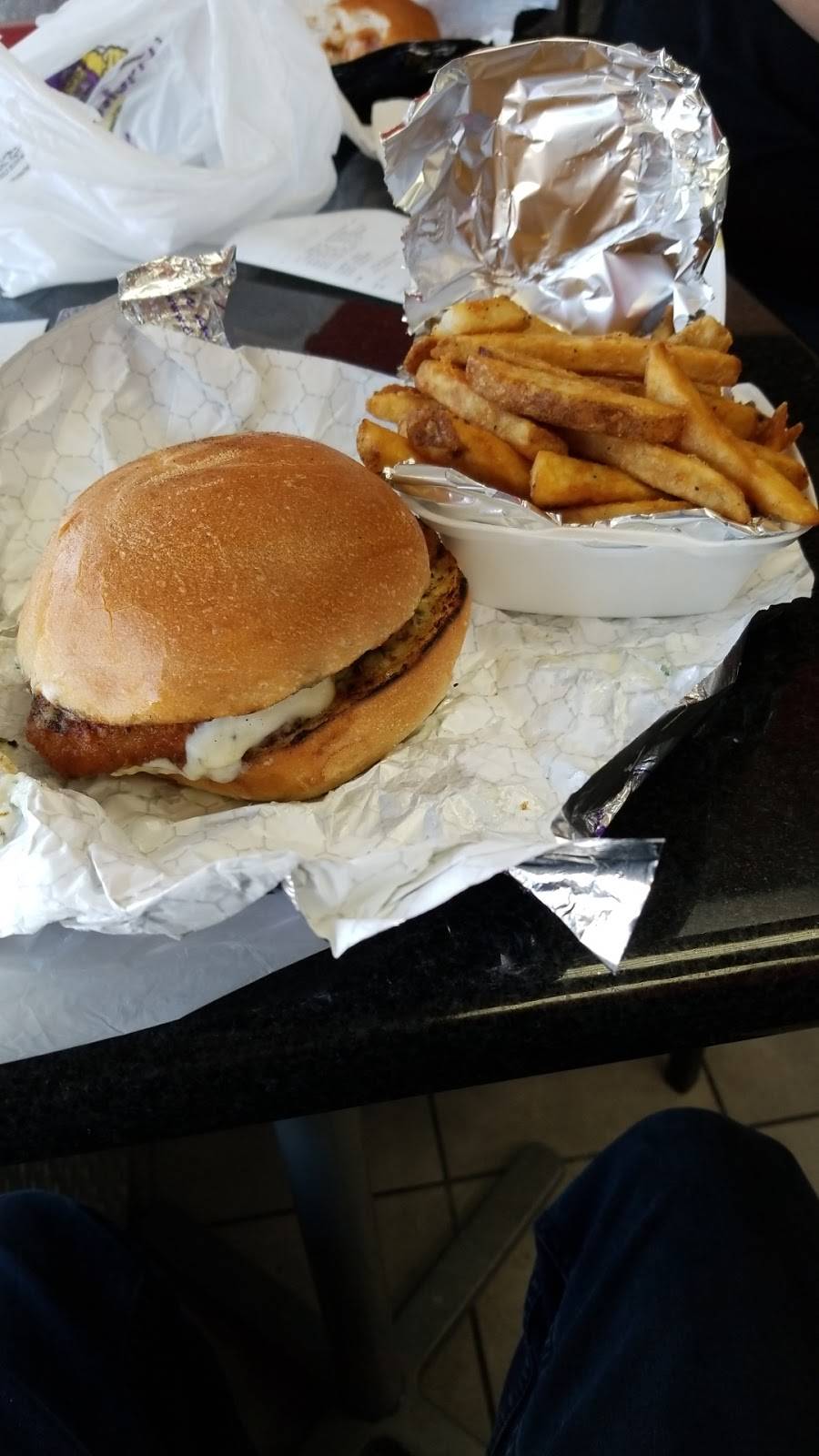 Cluck U Chicken Union NJ | restaurant | 1178 Morris Ave, Union, NJ 07083, USA | 9086868339 OR +1 908-686-8339