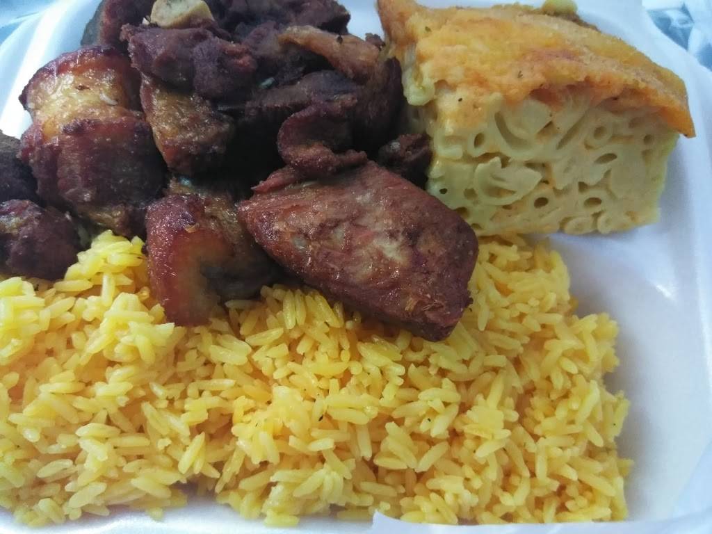 Freedom Wings | restaurant | 12659 NW 17th Ave, Miami, FL 33167, USA | 3056887775 OR +1 305-688-7775