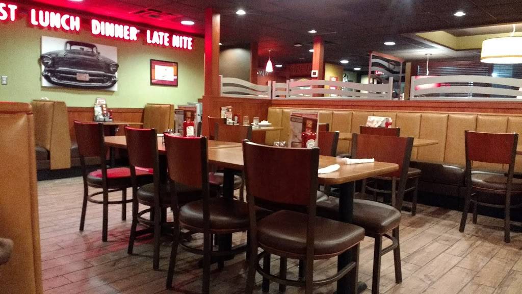 Dennys | restaurant | 103 Elwood Davis Rd, Syracuse, NY 13212, USA | 3154515347 OR +1 315-451-5347
