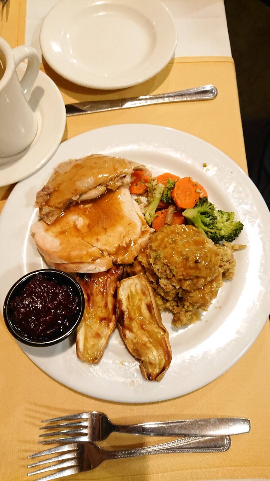 Creekside Grill | restaurant | 2913, 1010 Stanley Dollar Dr, Walnut Creek, CA 94595, USA | 9259498658 OR +1 925-949-8658