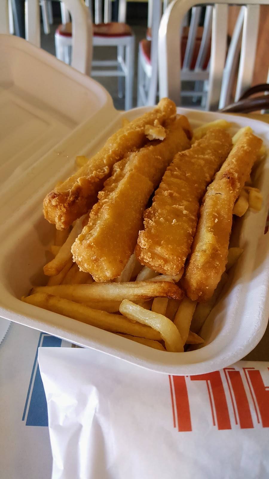 Wienerschnitzel | restaurant | 18284 Collier Ave #200, Lake Elsinore, CA 92530, USA | 9516745817 OR +1 951-674-5817