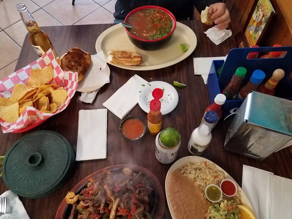 Las Islitas Mexican Restaurant | restaurant | 1550 S Federal Blvd unit a, Denver, CO 80219, USA | 3039368280 OR +1 303-936-8280