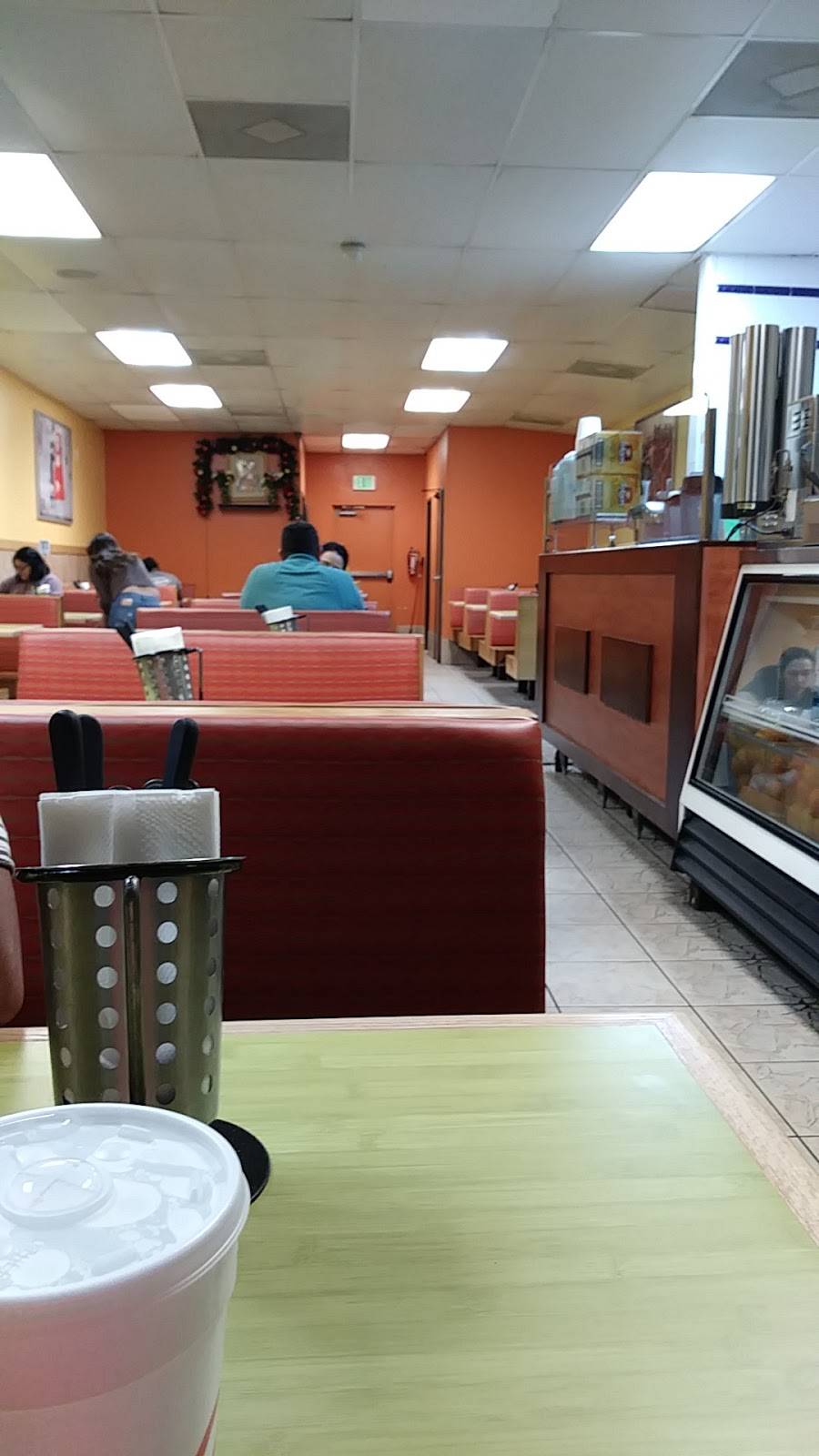 El Huarache Veloz | restaurant | 11661 Glenoaks Blvd, Pacoima, CA 91331, USA | 8188349775 OR +1 818-834-9775