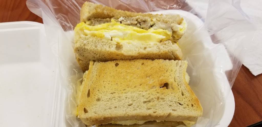 Smuckers Salad | restaurant | 2150 S Eagle Rd, Newtown, PA 18940, USA | 2677570944 OR +1 267-757-0944