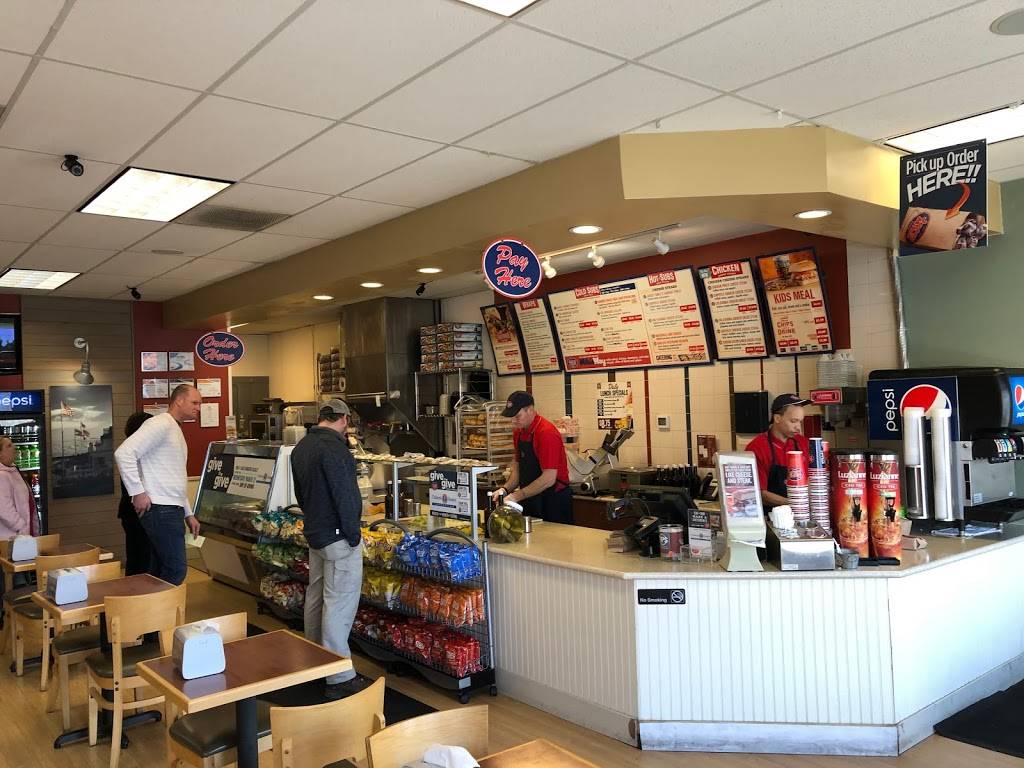 Jersey Mikes Subs | meal takeaway | 10180 Lakeridge Pkwy Suite 105, Ashland, VA 23005, USA | 8045509457 OR +1 804-550-9457