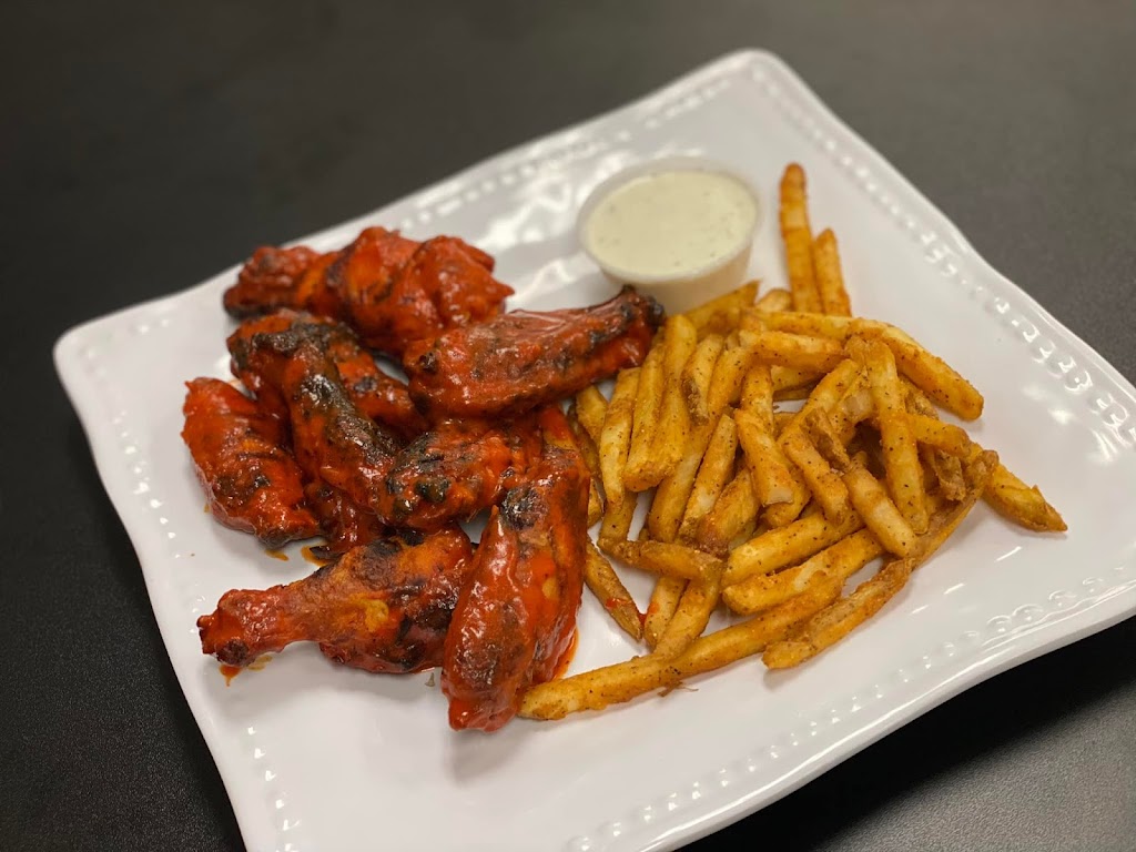 Zavalas Market & Taqueria | restaurant | 805 S Gammon Rd, Madison, WI 53719, USA | 6086650191 OR +1 608-665-0191