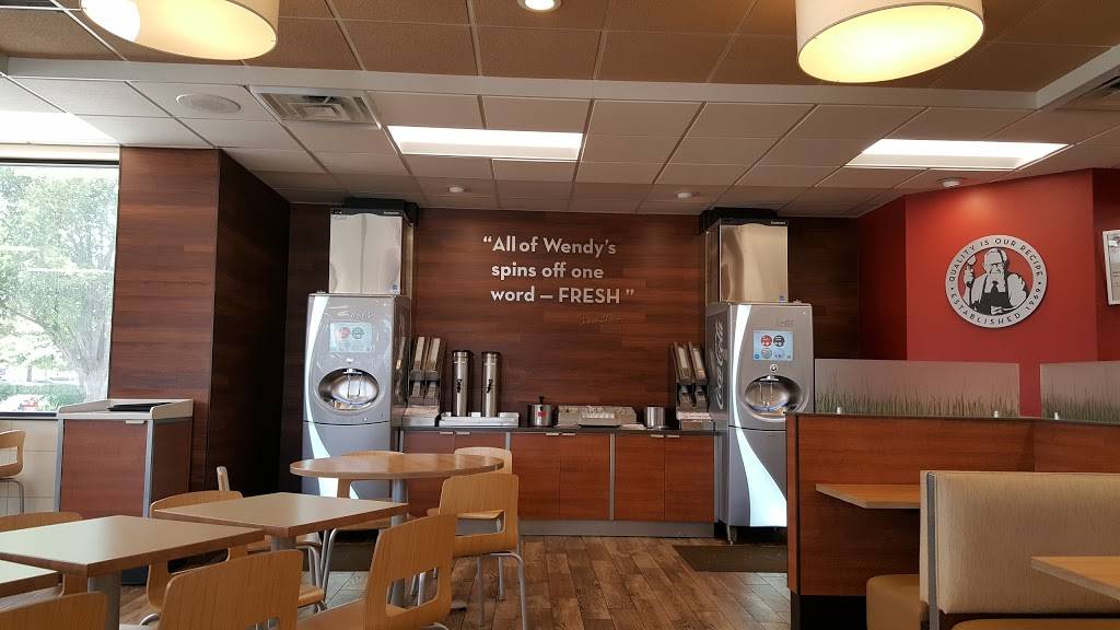 Wendys | restaurant | 15355 Wallisville Rd, Houston, TX 77049, USA | 8322847261 OR +1 832-284-7261