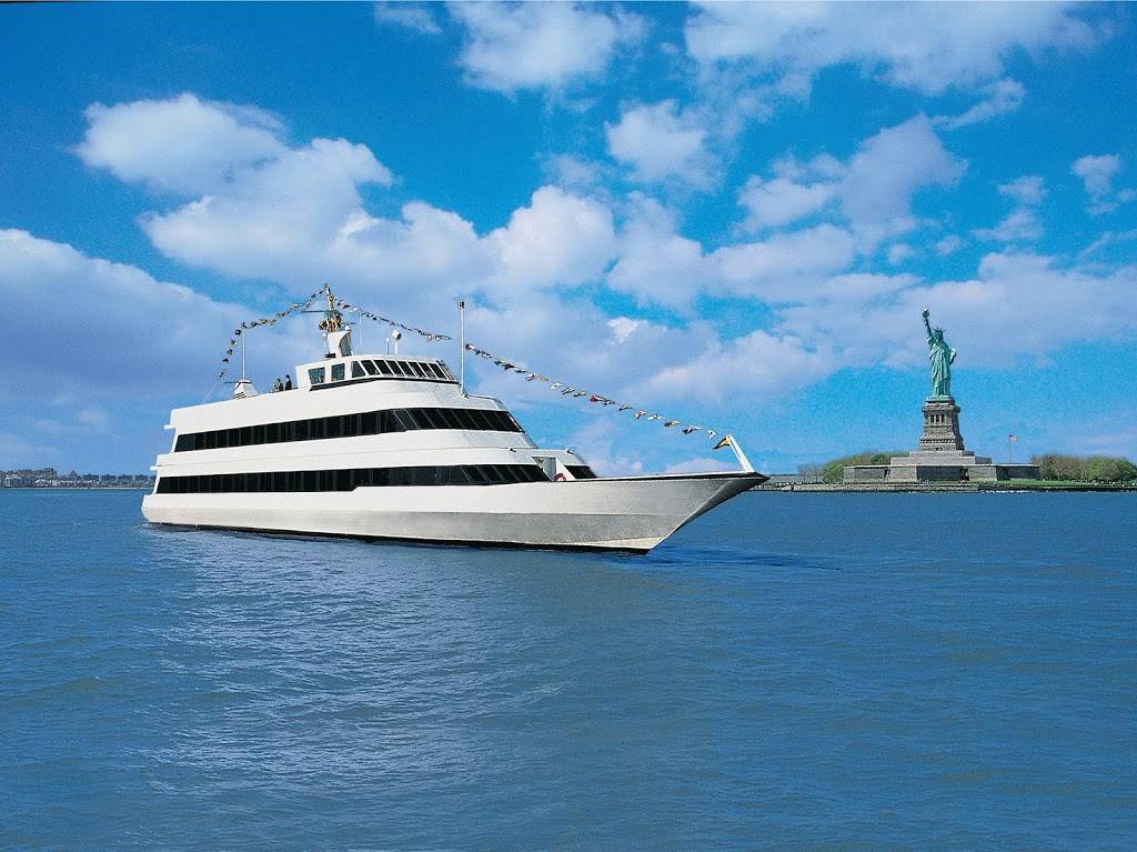 Spirit of New York | restaurant | Chelsea Piers, Pier 61, New York, NY 10011, USA | 2127272789 OR +1 212-727-2789