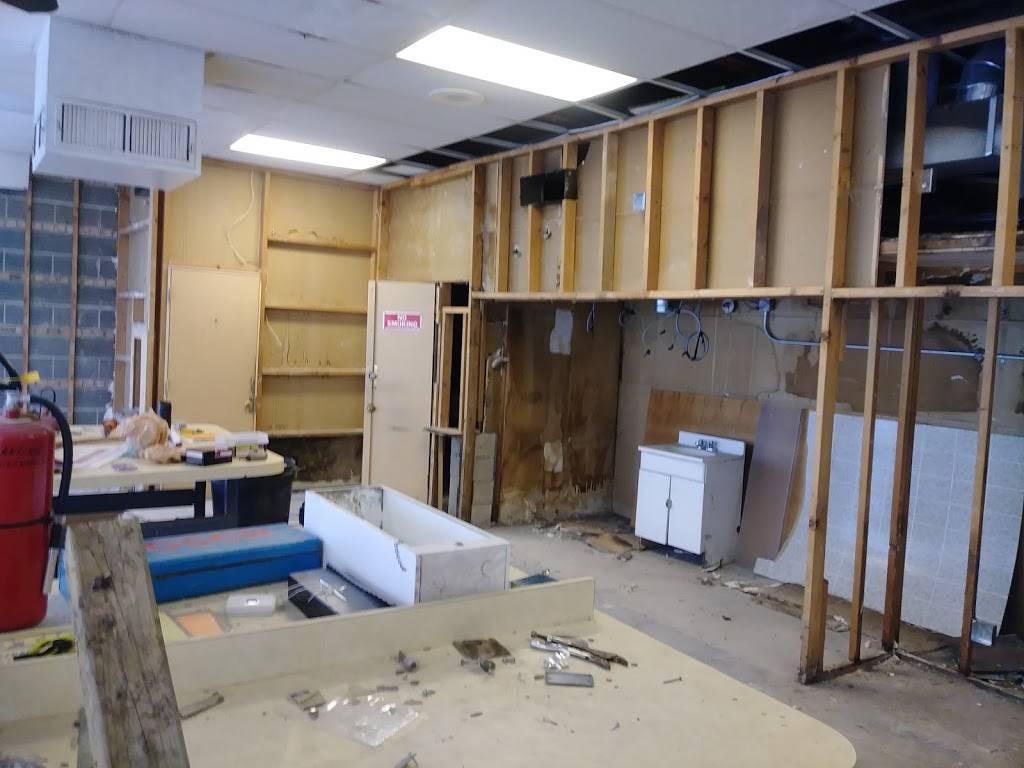 Js Peapod | restaurant | 3212 171st St, Lansing, IL 60438, USA | 7084747170 OR +1 708-474-7170