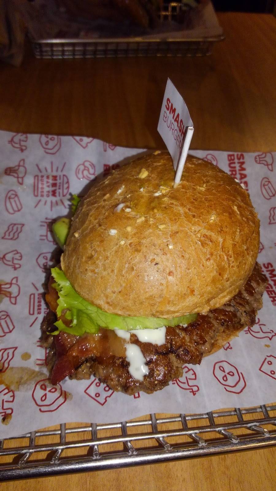 Smashburger | restaurant | 9915 W McDowell Rd Suite 101, Avondale, AZ 85392, USA | 6239363020 OR +1 623-936-3020
